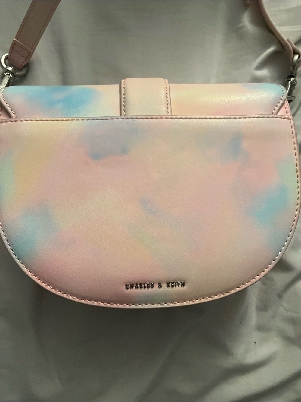 Charles & Keith Gabine Swirl Saddle Crossbody Bag - Picture 2 of 5